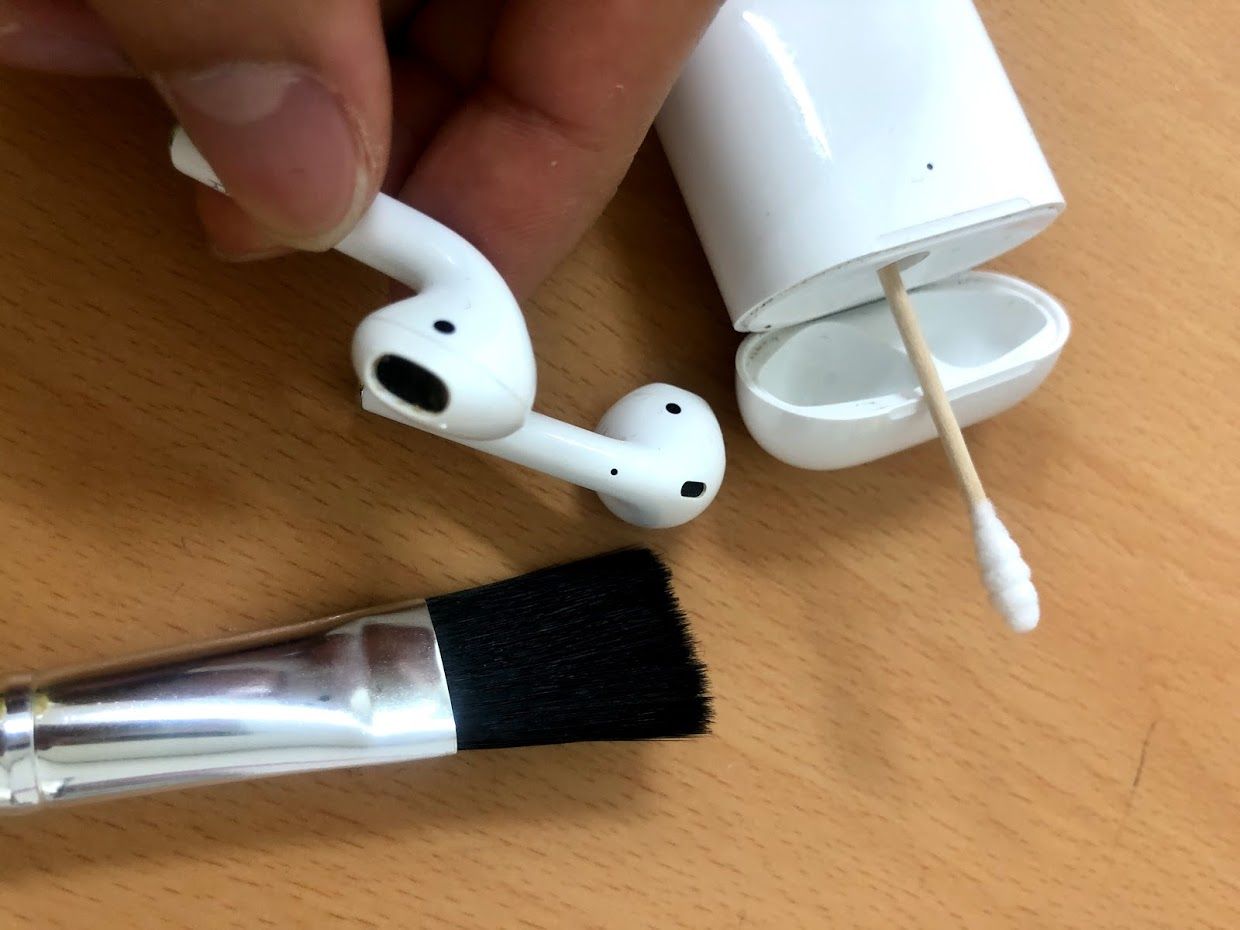 에어팟(AirPods) 이어팁 청소