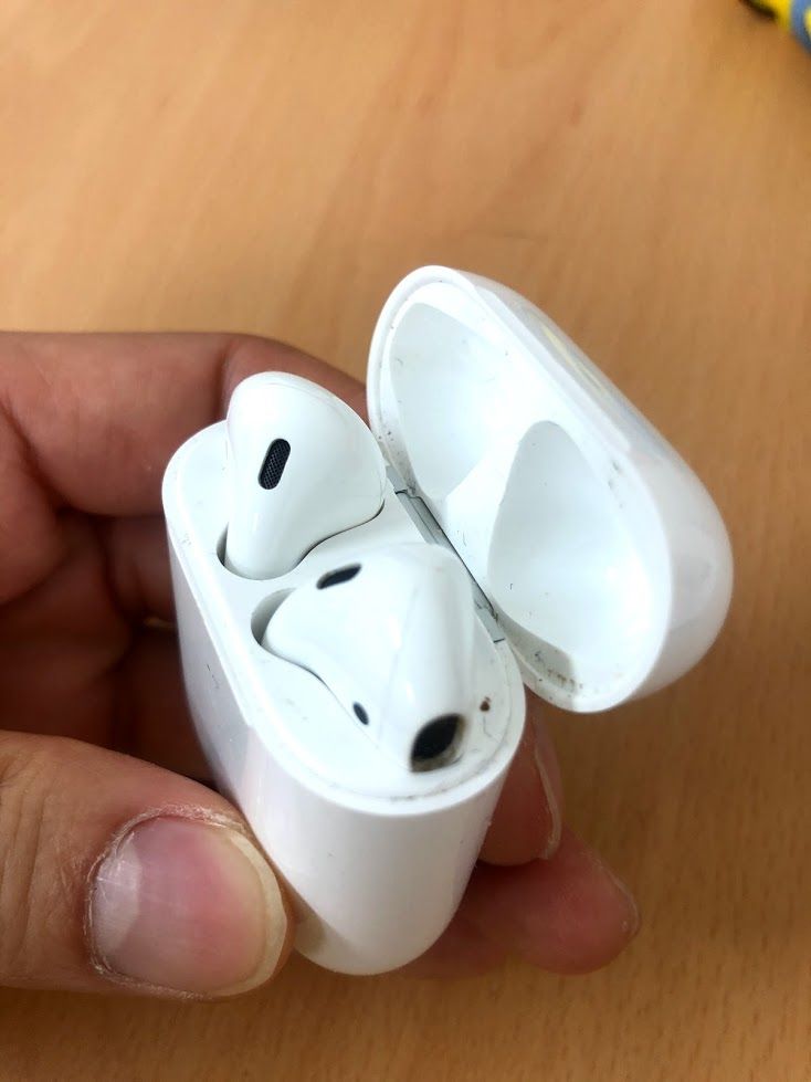 에어팟(AirPods) 청소 준비