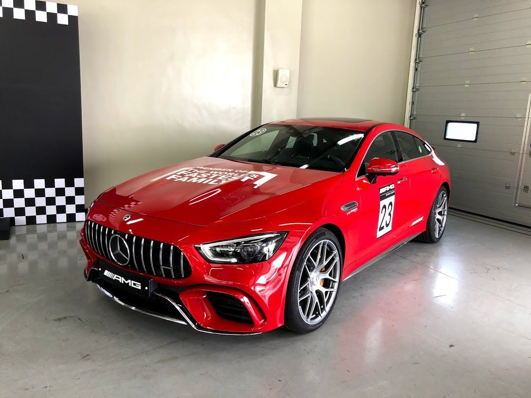 MERCEDES-AMG GT63S