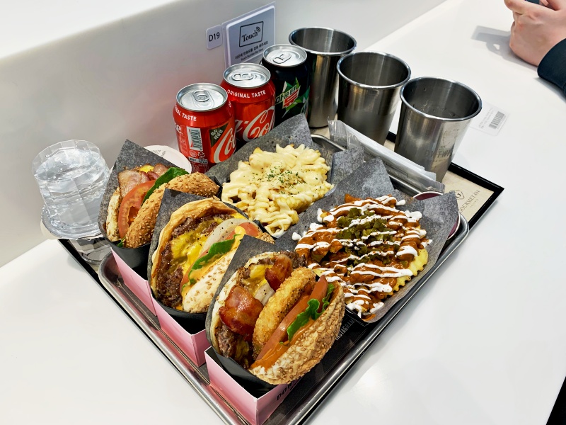 수원 광교 다운타우너 갤러리아 광교점 수제햄버거 맛집